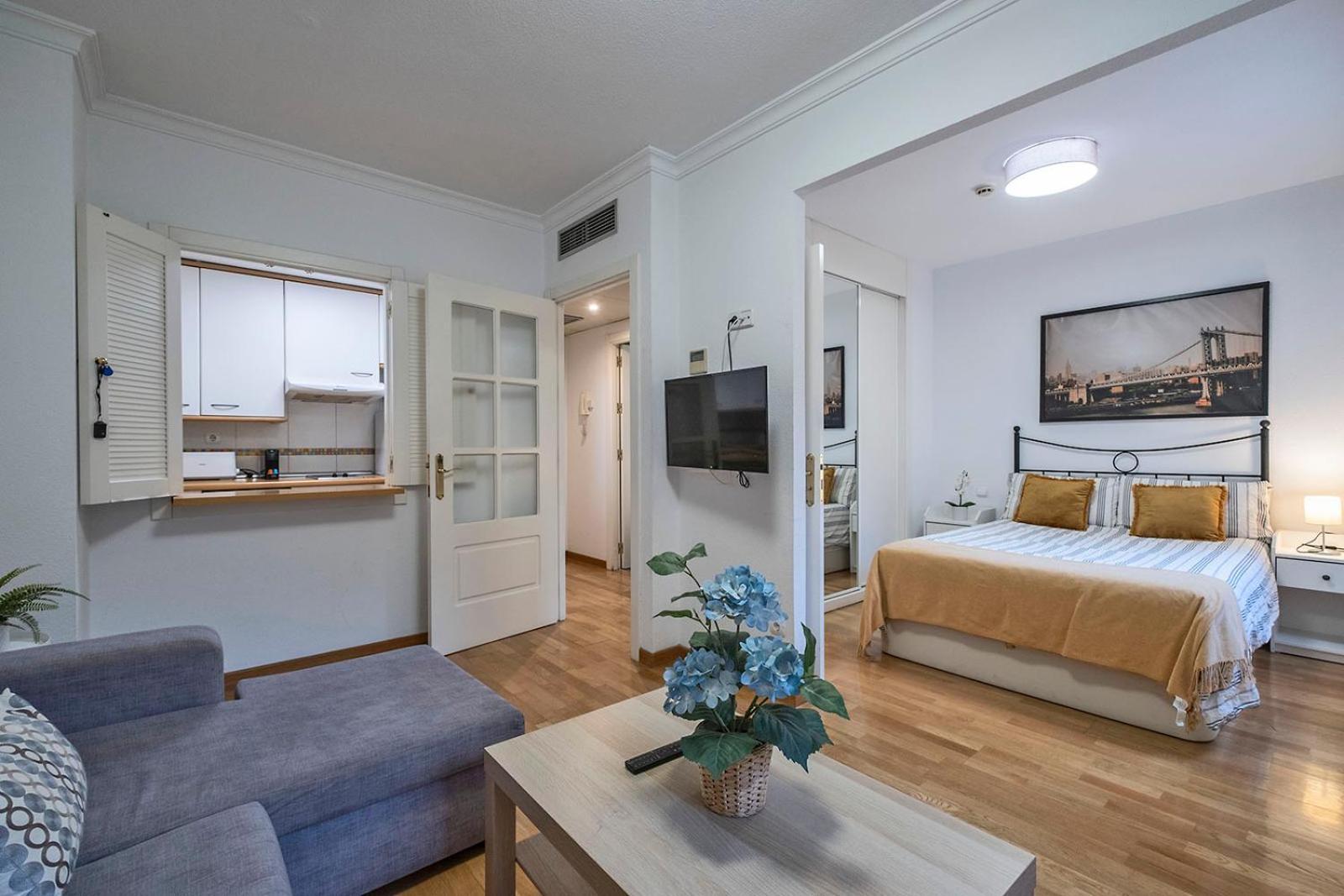 Apartamento Wanda Ifema Con Parking Y Piscina Madrid Buitenkant foto