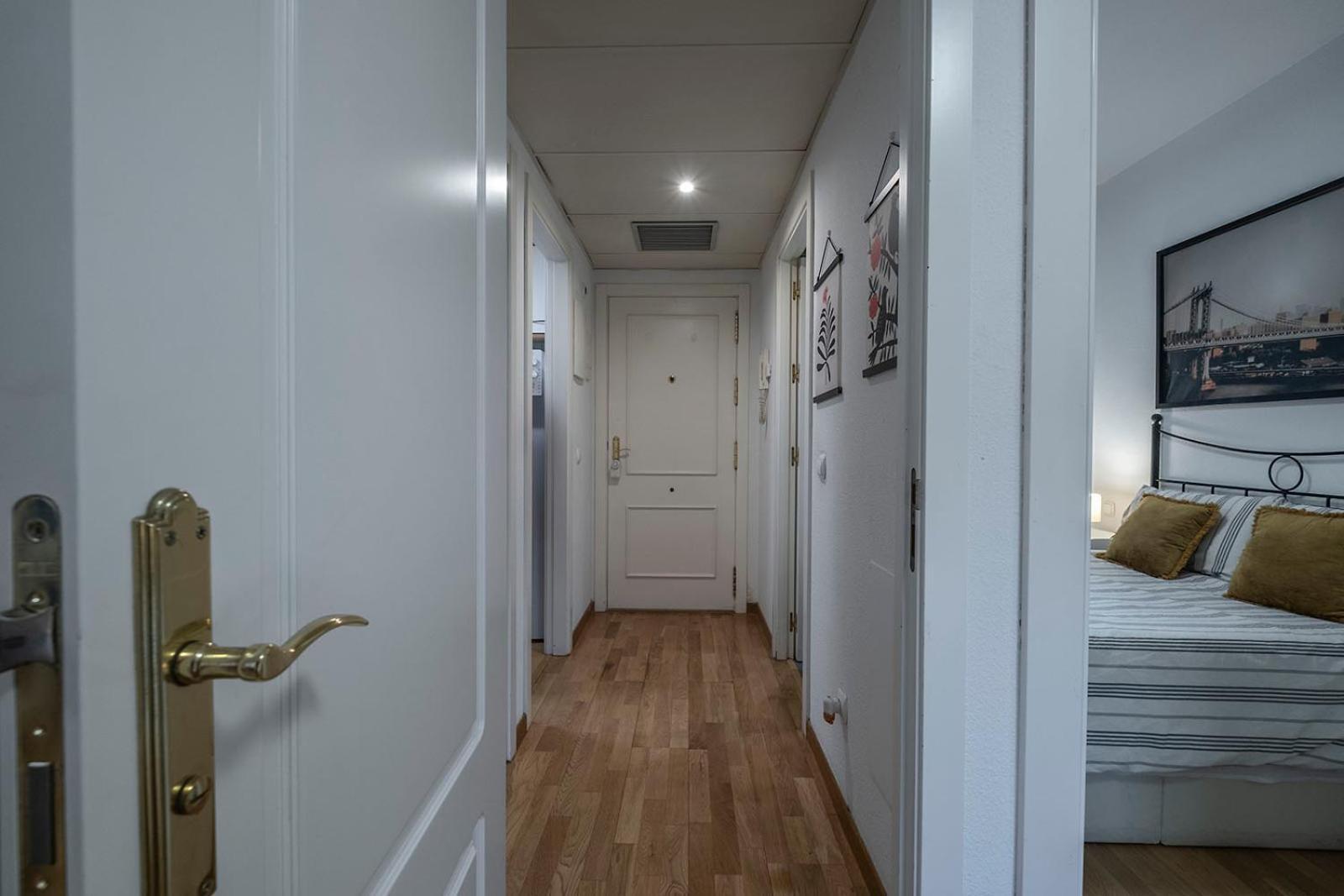 Apartamento Wanda Ifema Con Parking Y Piscina Madrid Buitenkant foto