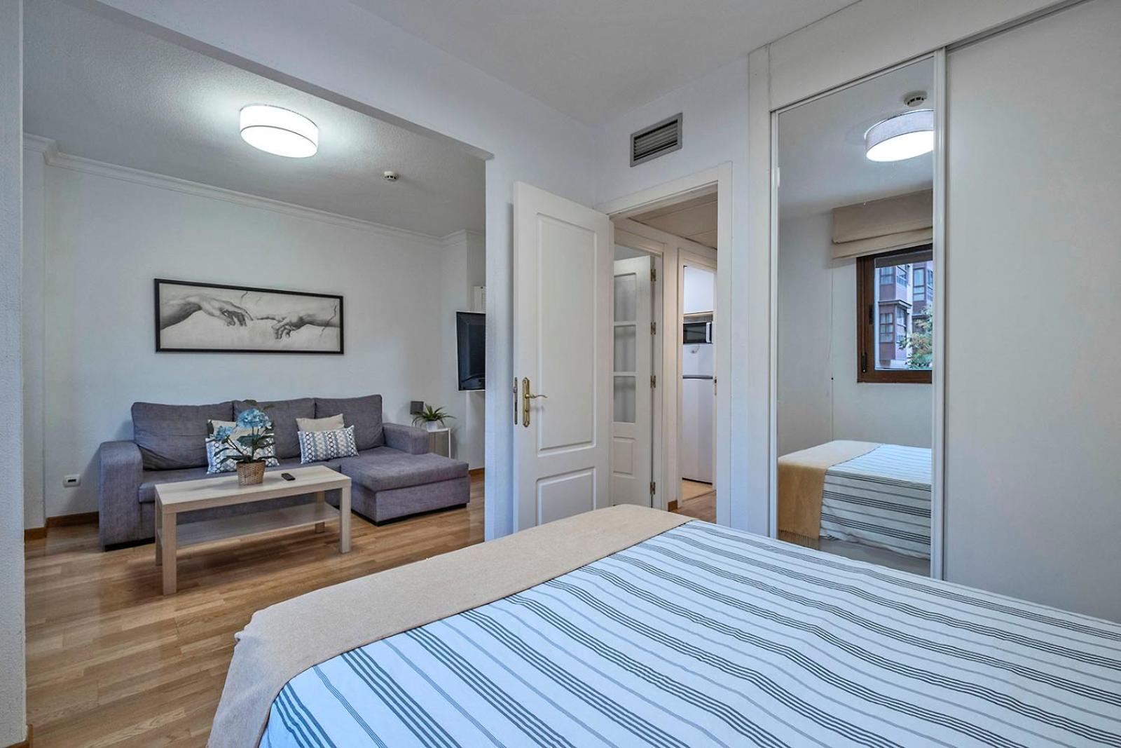 Apartamento Wanda Ifema Con Parking Y Piscina Madrid Buitenkant foto